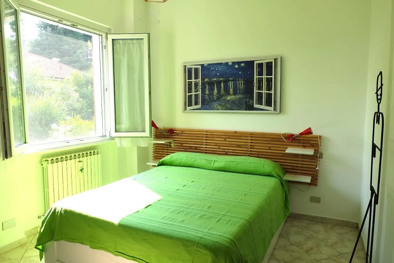 Aria Di Casa B&B Cantu Bed & Breakfast